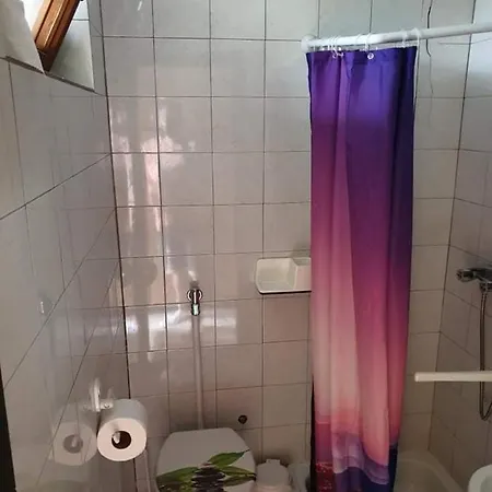 Oda ve Kahvaltı Toscana Panzio Zalacsány