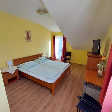 Toscana Étterem és Panzió 3* Zalacsány