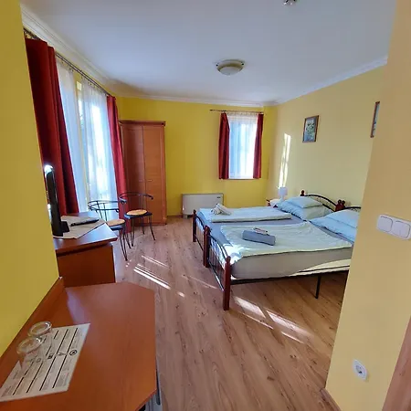 Oda ve Kahvaltı Toscana Panzio