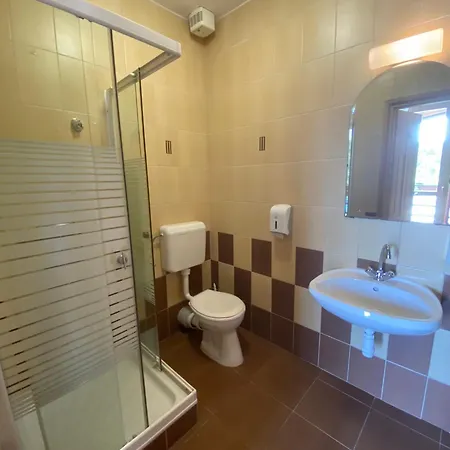 Bed & Breakfast Toscana Étterem és Panzió
