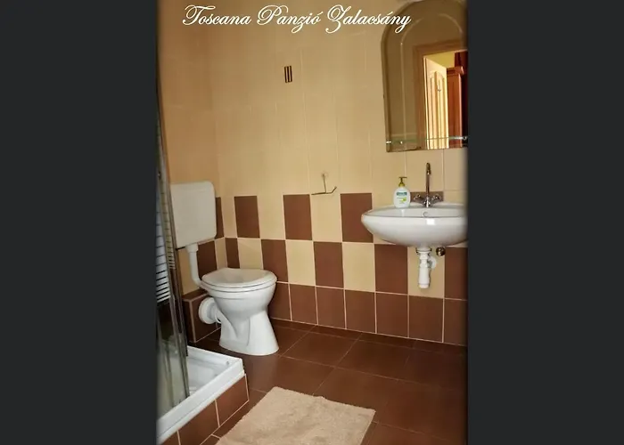 Toscana Panzio Zalacsány