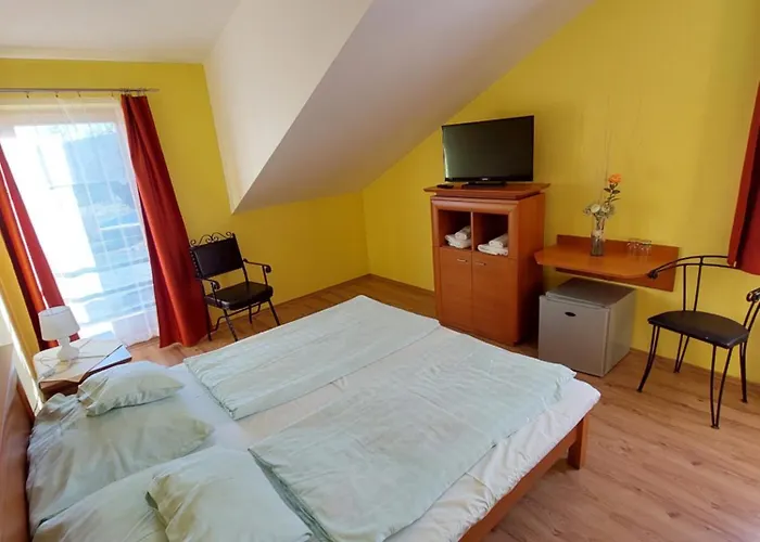 Toscana Panzió Bed and breakfast