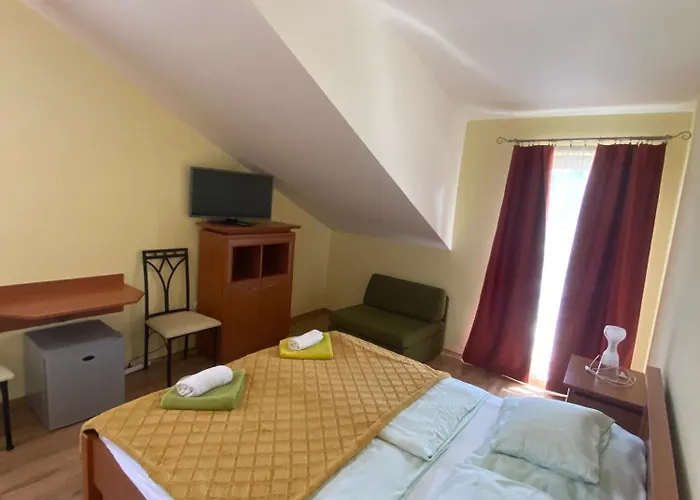 Toscana Panzió Bed and breakfast