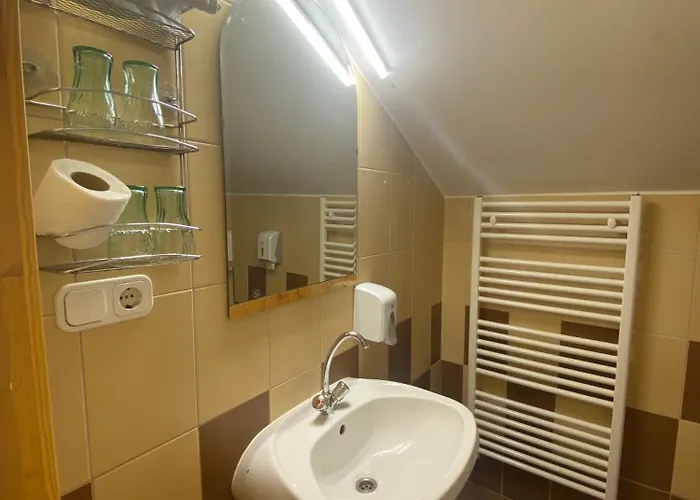 Bed and breakfast Toscana Panzió 3*