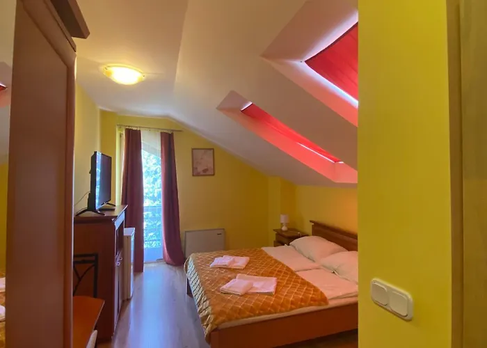 Toscana Panzio Zalacsány